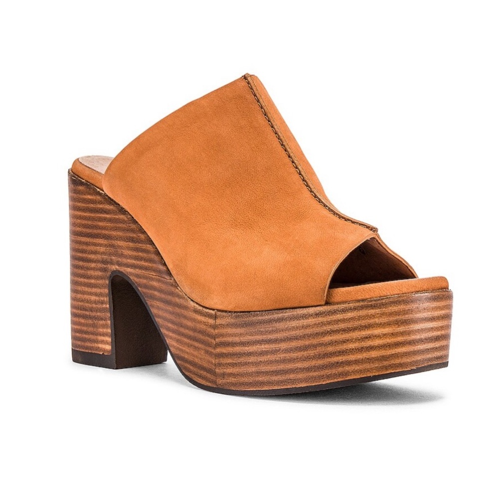 Seychelles brown platform clogs